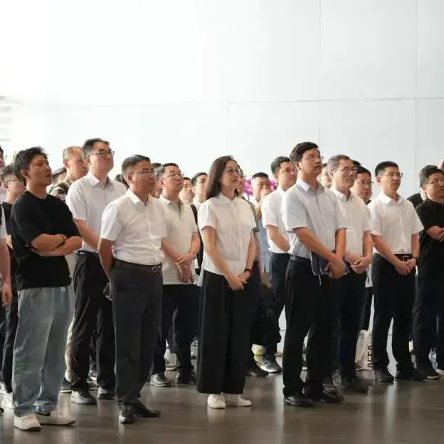 SAIC-GM-Wuling und Dongfeng Liuzhou Motor Exchange Meeting